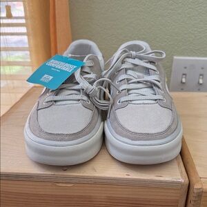 Reef El Jefe men's sneakers brand new with tags